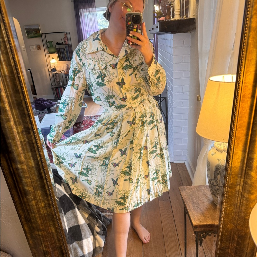 Vintage 2 Piece Butterfly Print Skirt Blouse Dress Button Up Size 6 Novelty - Picture 9 of 9